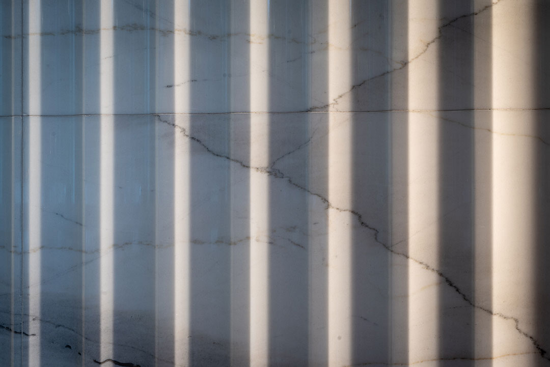 Calacatta vs Carrara Marble